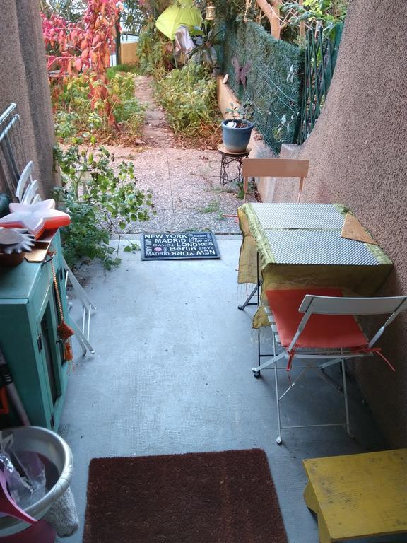 Joli Studio Avec Jardinet Avignon Exterior photo